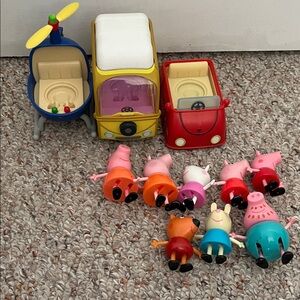 Peppa Pig Colorful Vehicle and Character Set